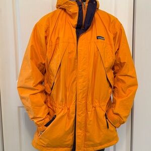 Vintage Patagonia Super
Alpine Gridman Jacket
Mango Men’s